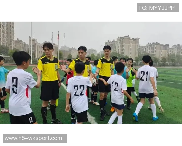 洛阳室内足球热潮兴起全民健身新选择与青少年成长的完美结合